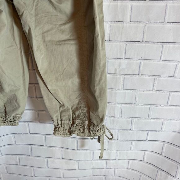 Anthro Hei Hei Khaki Eyelet Trim Capri Pan… - Picture 8 of 11
